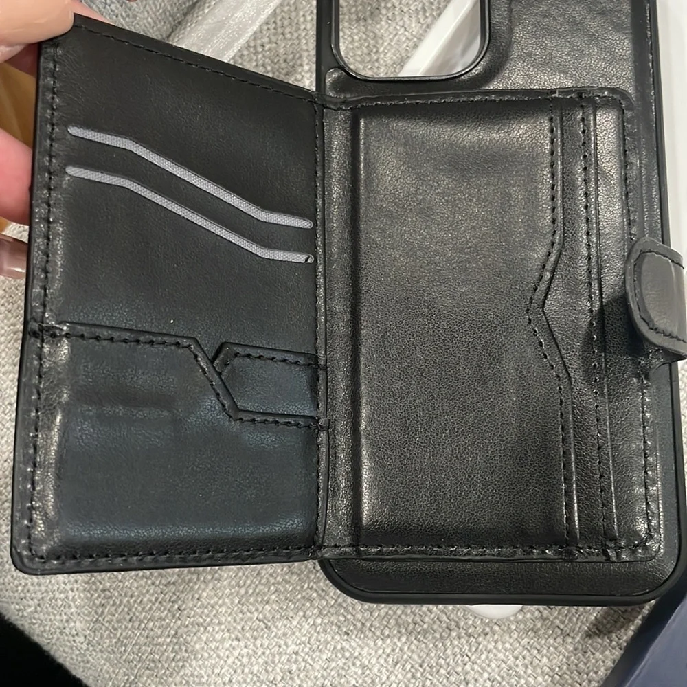 IPhone 12 pro max magnetic case‎ and wallet